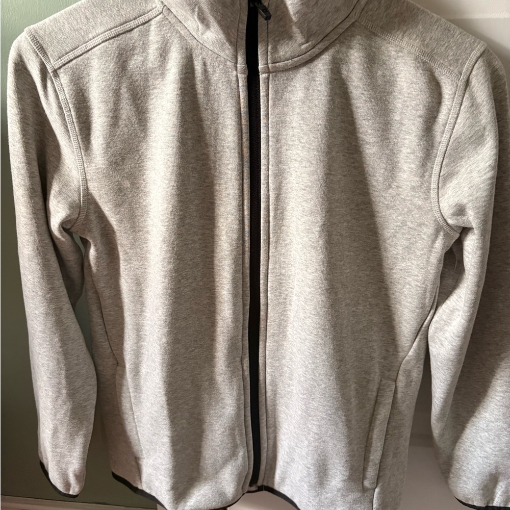 Gap jacket